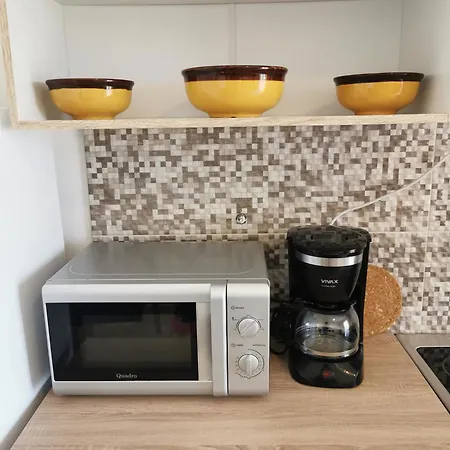 Kira - Spacious With Sea View *